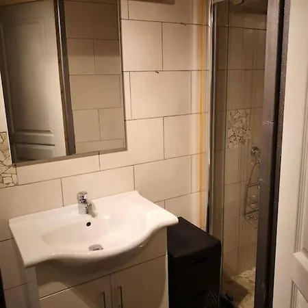 Apartamento Coquet T1 Hyper Centre Le Bourg-dʼOisans Exterior foto